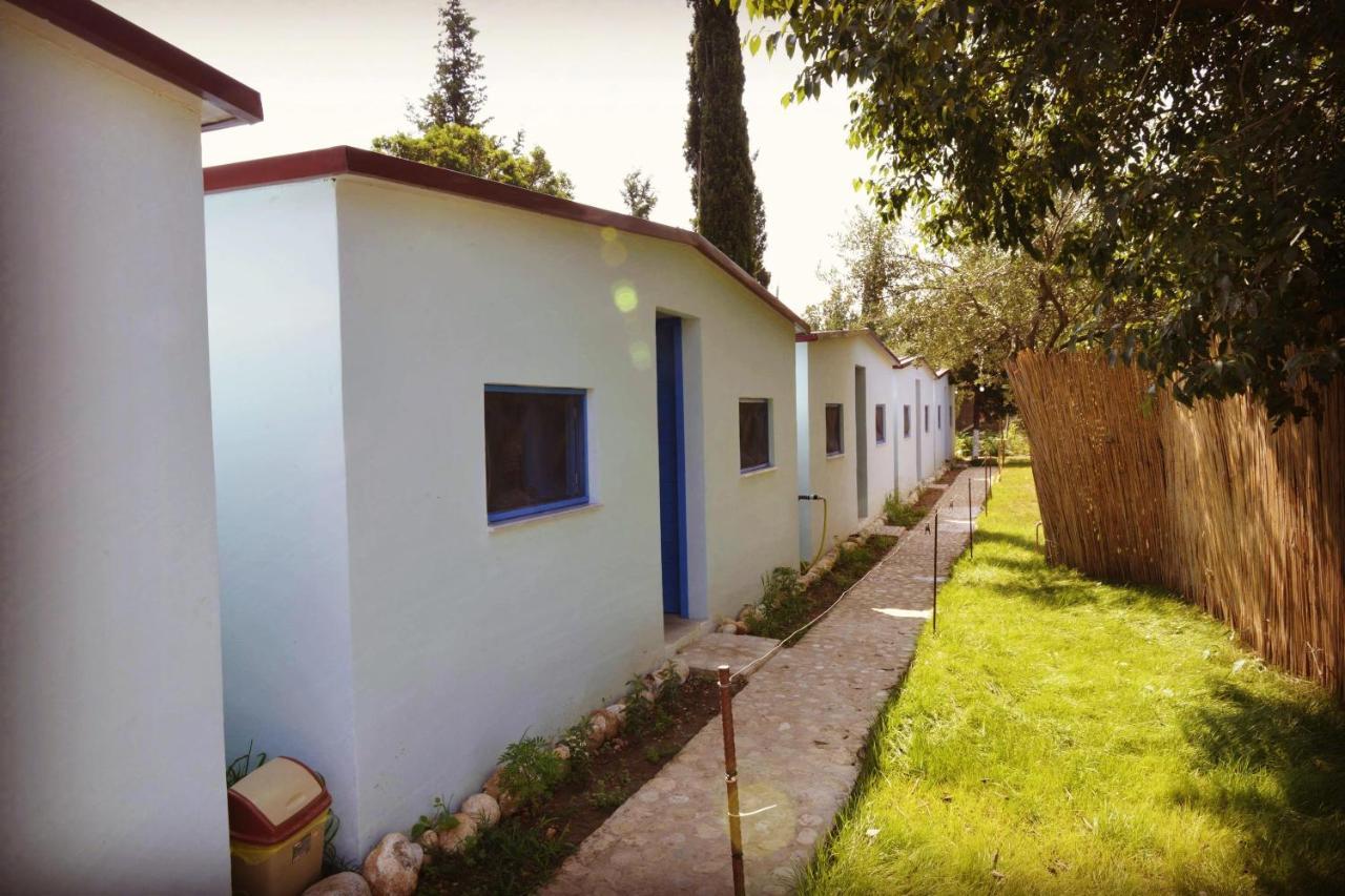 Glamping Rooms At The Sea Turtle Dhërmi Extérieur photo